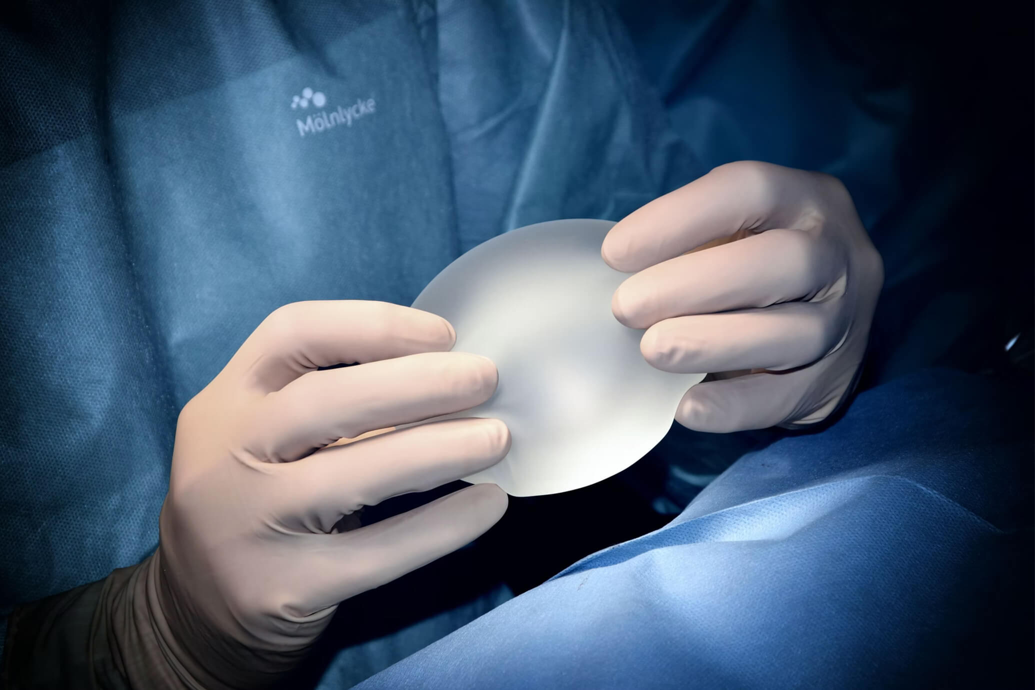 Anti-trends in plastic surgeries